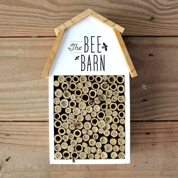 Nature's Way Better Gardens Farmhouse Bee Barn (11”H x 6.9”W x 4.21”D)