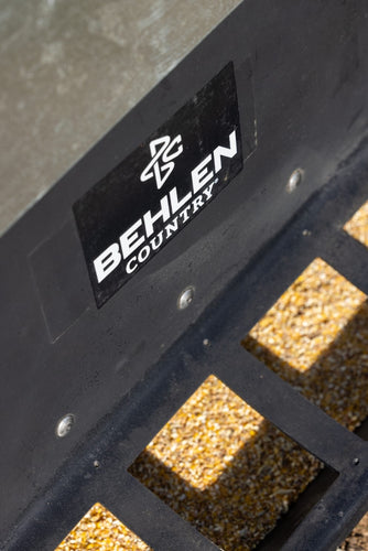 Behlen Country SafeStart Poly Creep Feeder
